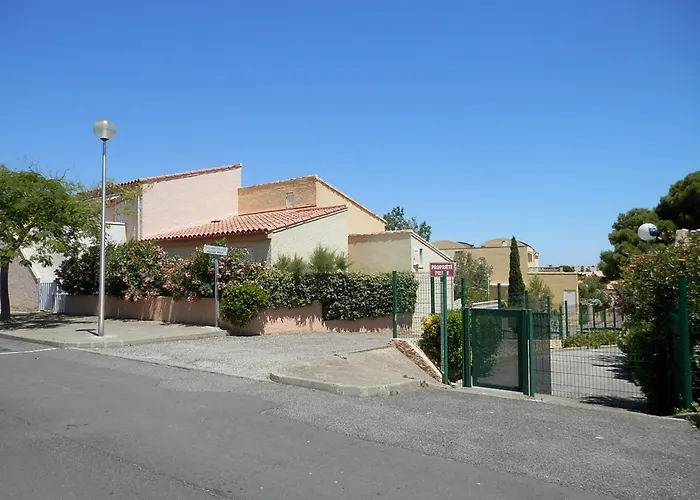 Apartamento T3 Climatisé Avec Terrasse, Proche Plage&parking Privé - 4/6 Pers, - Fr-1-796-7 Gruissan